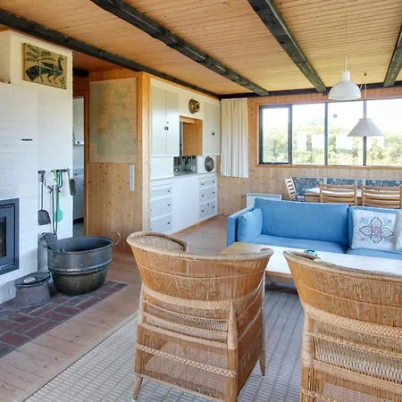 Lykke - 800m From The Sea By Interhome Feriehus